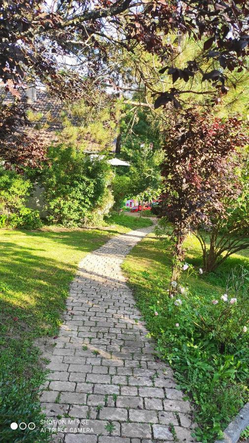Petit Coin De Paradis Fontaine-les-Luxeuil Екстер'єр фото